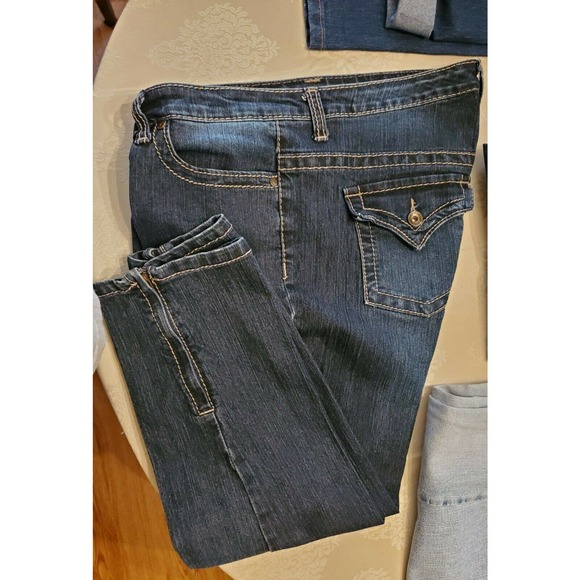 Lot 5 Women's Size 14 Capris (Nine West, Dockers, Tommy Hilfiger, New Direction) - Picture 2 of 6